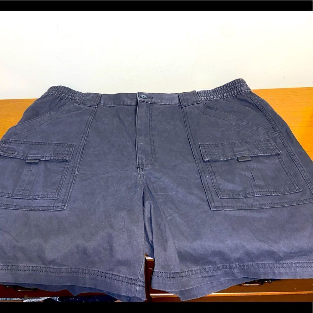 NWT at johns bay hiking cargo shorts